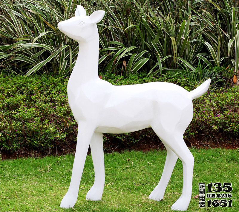 戶(hù)外草坪玻璃鋼花園景觀鹿雕塑