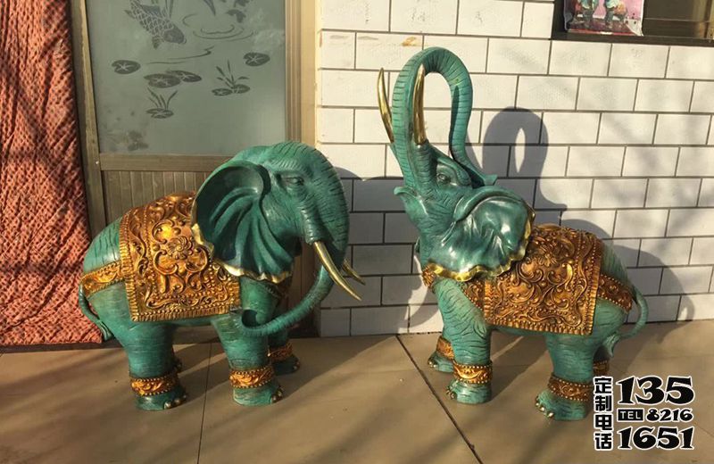 庭院室內(nèi)創(chuàng)意玻璃鋼彩繪兩只大象雕塑
